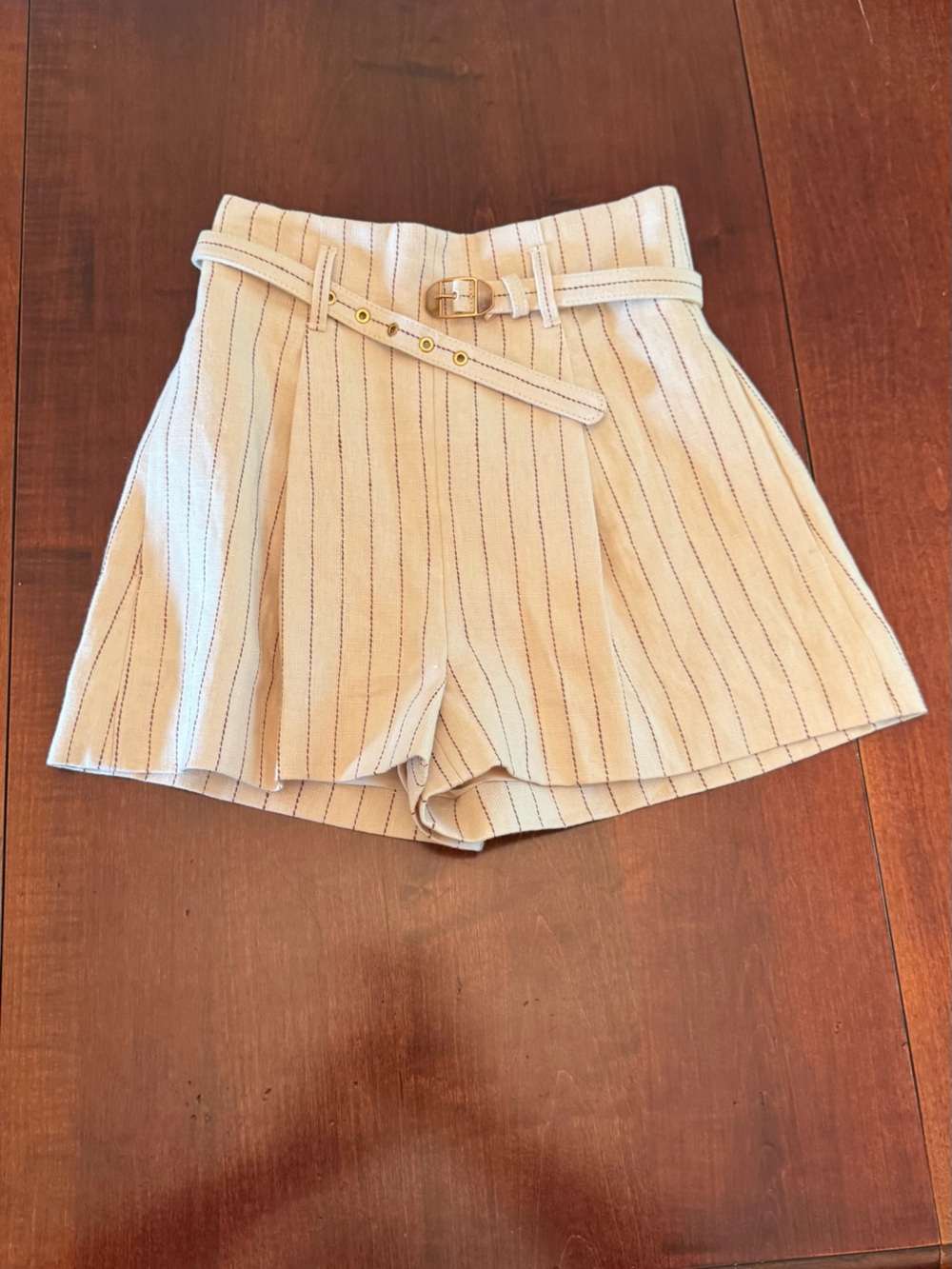 Zimmermann

REBELLION PINSTRIPE SHORT
Size OP - Picture 3 of 7